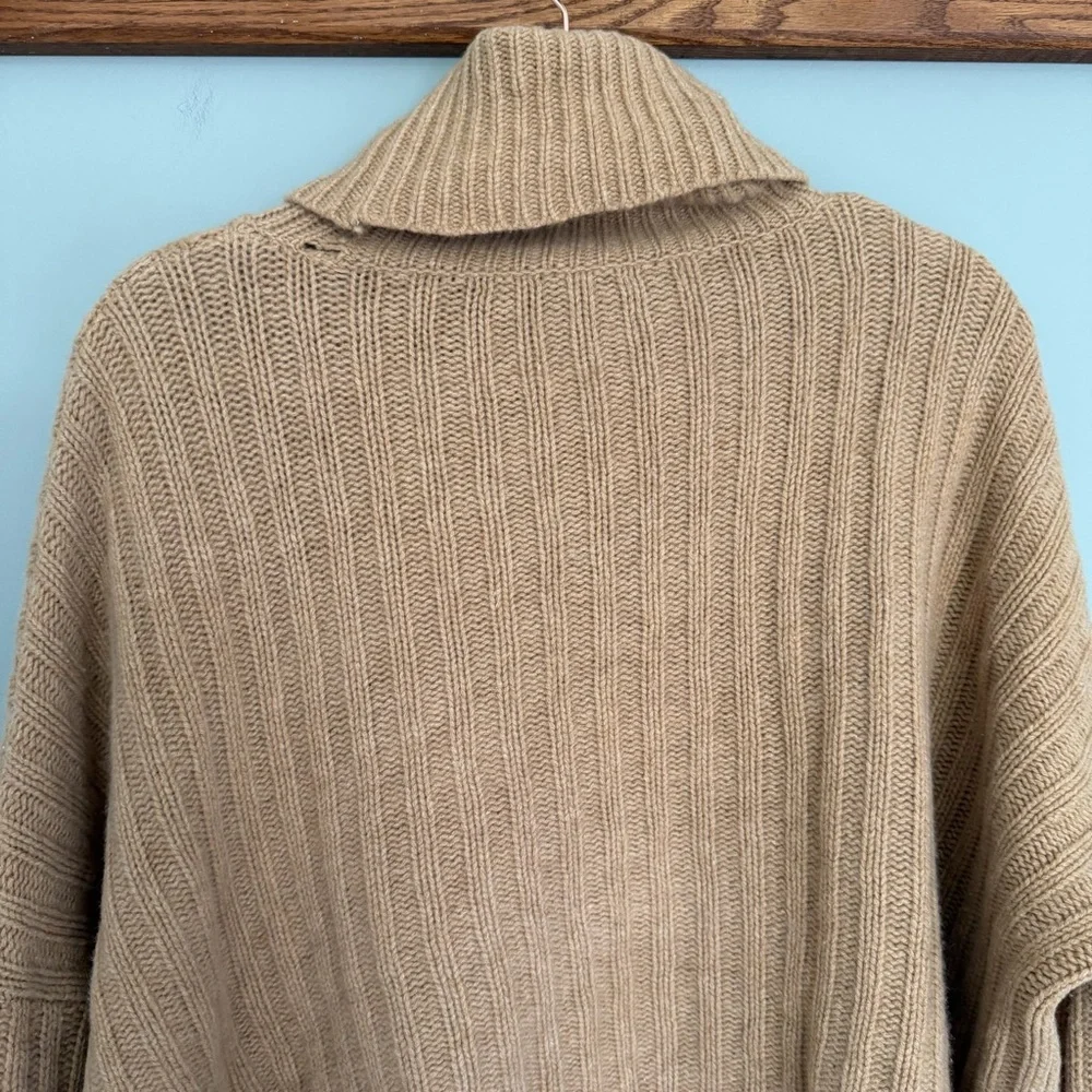 Ralph Lauren Blue Label 80 Wool 20 Cashmere Camel Tan Crop Boxy Knit Turtleneck - Picture 9 of 15